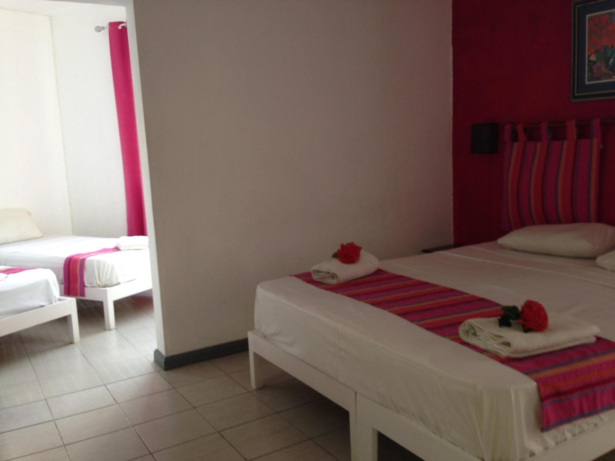 Dzama Hotel Grand-Baie Eksteriør billede