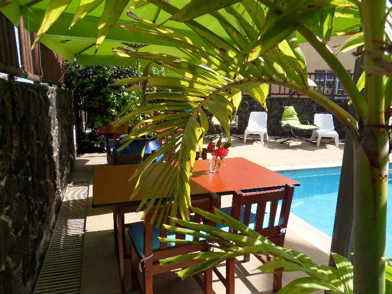 Dzama Hotel Grand-Baie Eksteriør billede