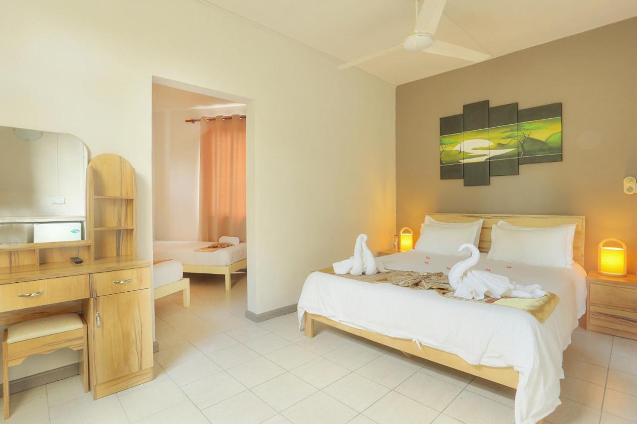 Dzama Hotel Grand-Baie Eksteriør billede
