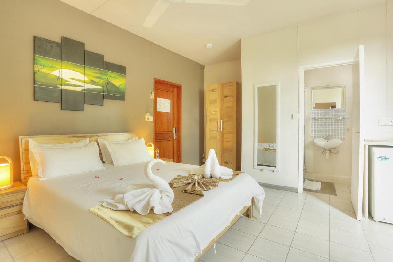 Dzama Hotel Grand-Baie Eksteriør billede