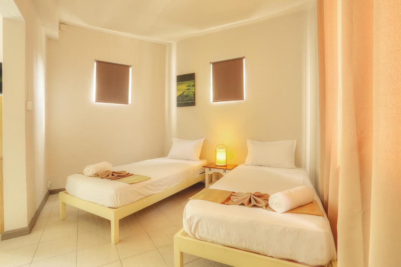 Dzama Hotel Grand-Baie Eksteriør billede